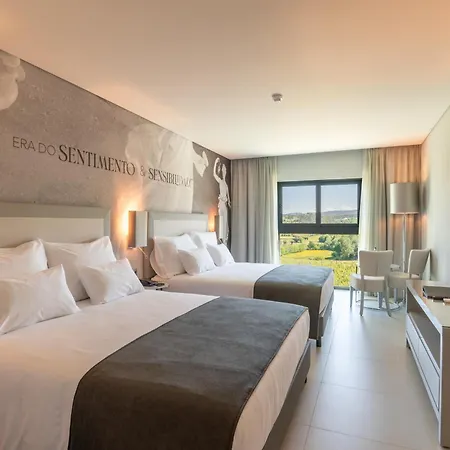 מלון Gale Collection 4*