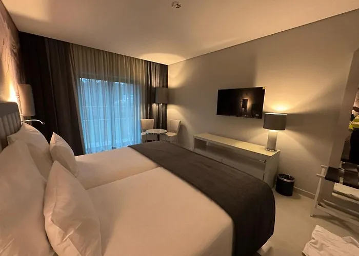 Otel Gale Collection